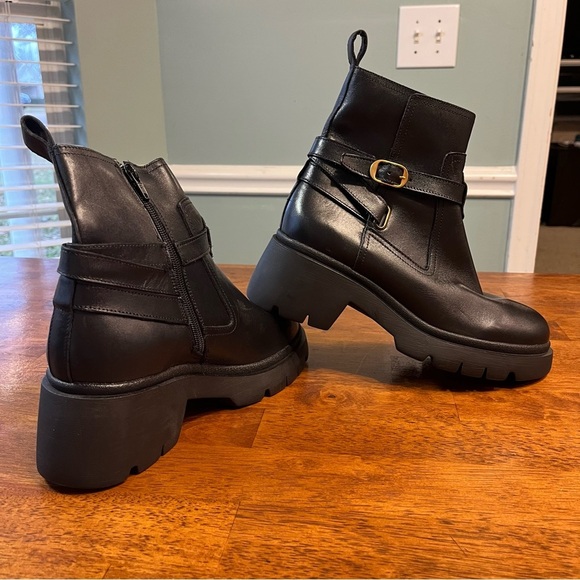 New Steve Madden Women's Colletta Ankle Boot size 8 - Picture 1 of 9